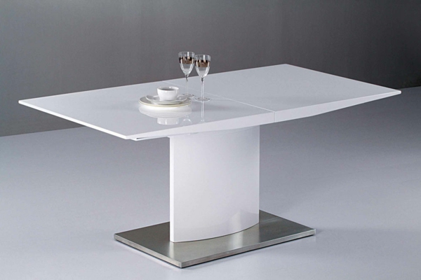 table contemporaine design laquee