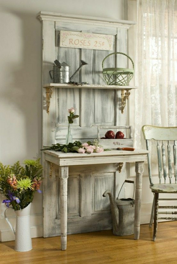 1-meuble-console-en-bois-d-appoint-blanc-de-style-rustique-fleurs-chaise-en-bois-blanche