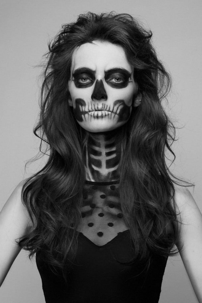 maquillage-halloween-femme-maquillage-zombie-cool-femme-resized