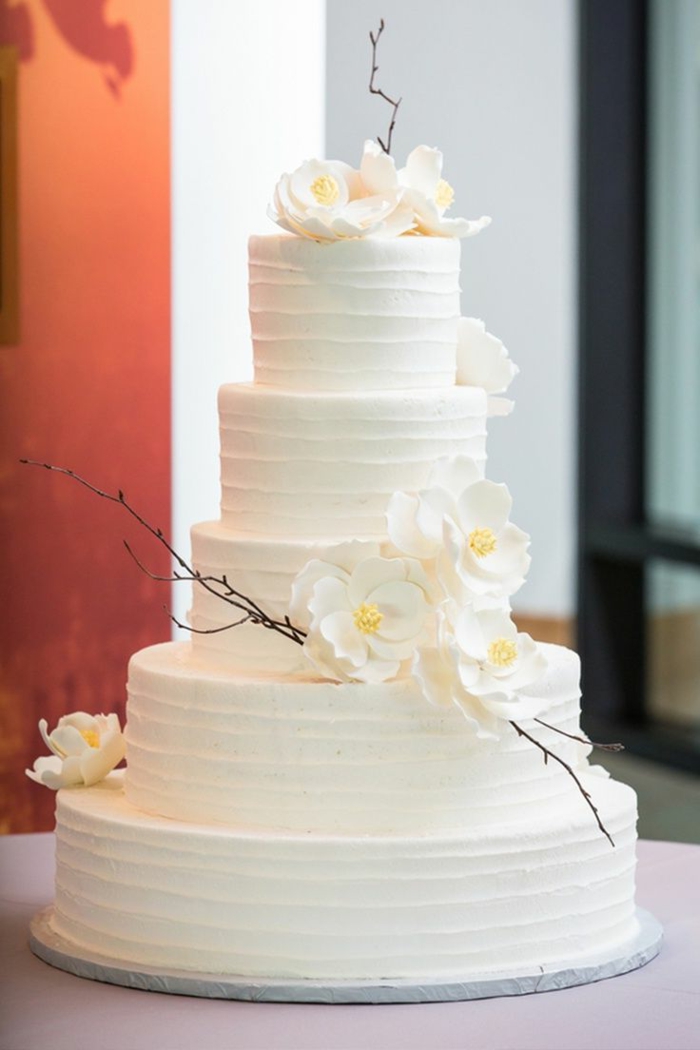0 gateau de mariage pi%C3%A8ce mont%C3%A9e coux mariage elegante variante de wedding cake avec decoration