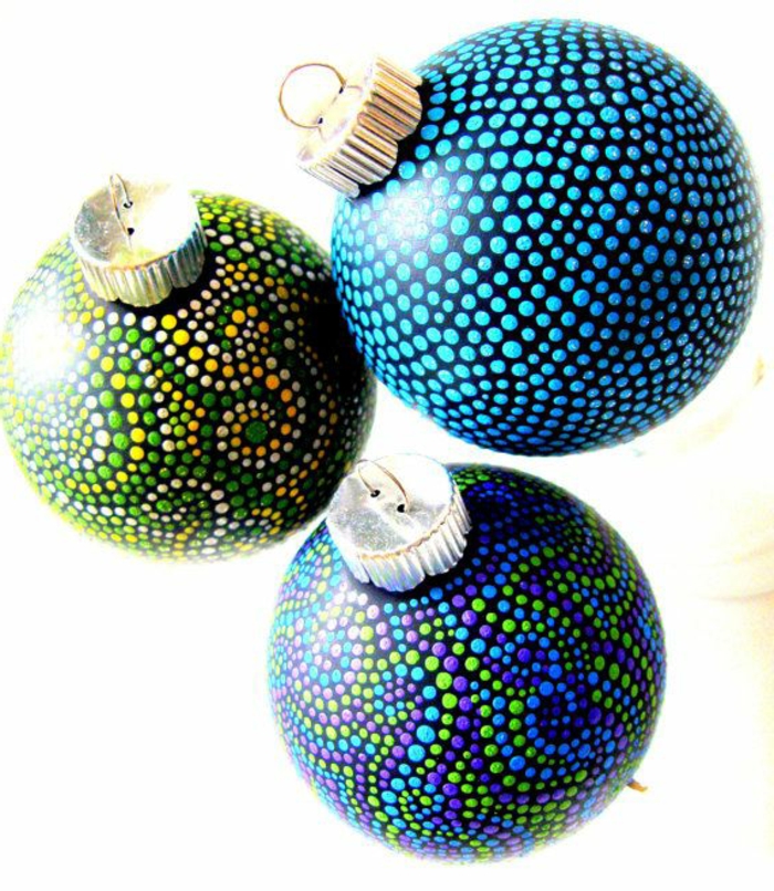 48 DIY idées pour créer une boule de Noël originale!