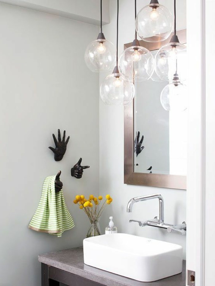 00-jolie-idee-pour-les-meubles-dans-la-salle-de-bain-miroir-mural-pour-la-salle-de-bain