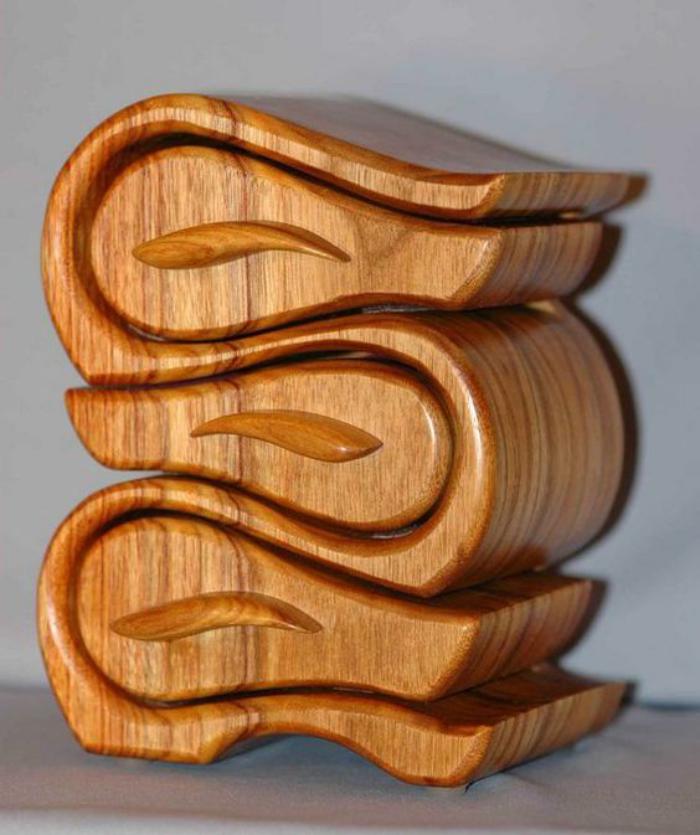 Boîte à Bijoux En Bois De Rose - France