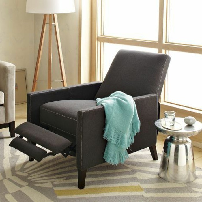 fauteuil-relax-pas-cher-de-couleur-gris-fauteuil-cocooning-pour-le-salon