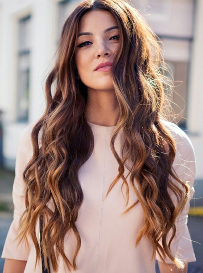 coiffure cheveux long femme tendance 2016