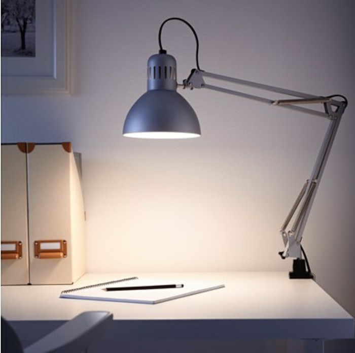 tertial-lampe-de-bureau-led-lampe-originale-ikea-pas-cher-bureau-coin-de-travail