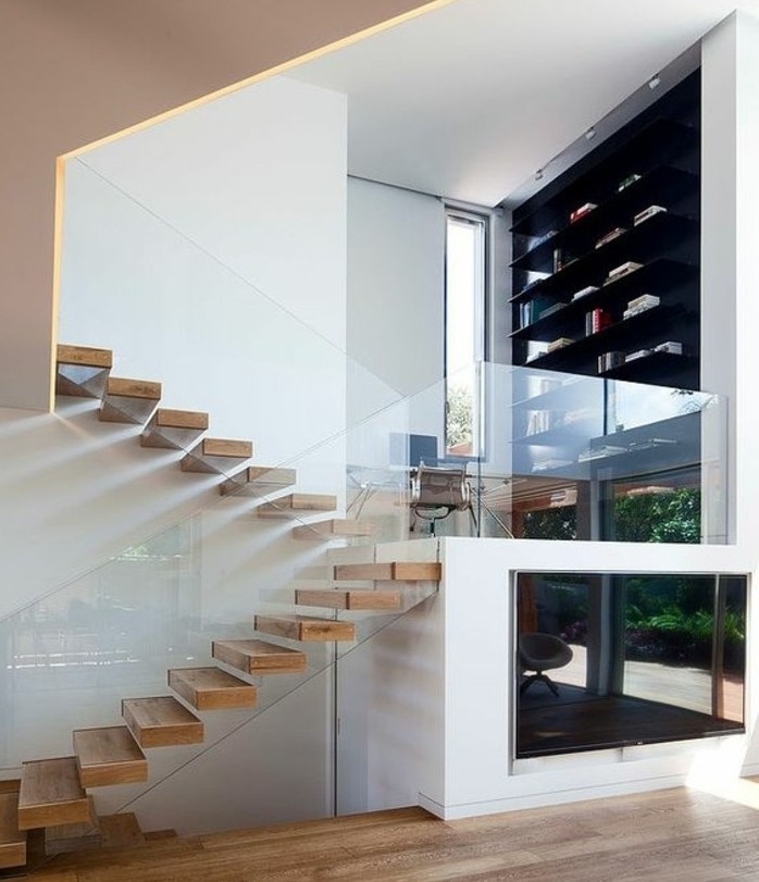 escalier-moderne-modele-escalier-suspendu-en-bois-rambarde-escalier-en-verre