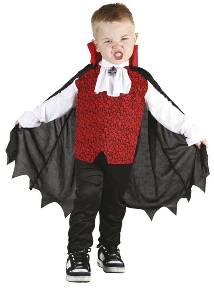 costume-enfant-petit-vampire-rue-de-la-fete-halloween-resized
