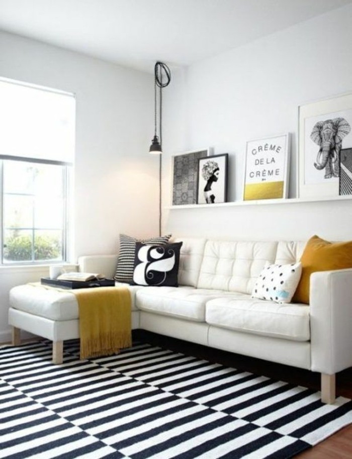 tapis-modernes-un-tapis-coloré-en-noir-et-blanc