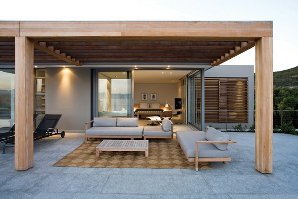 idee-deco-terrasse-minimalisme-bois-ivoire