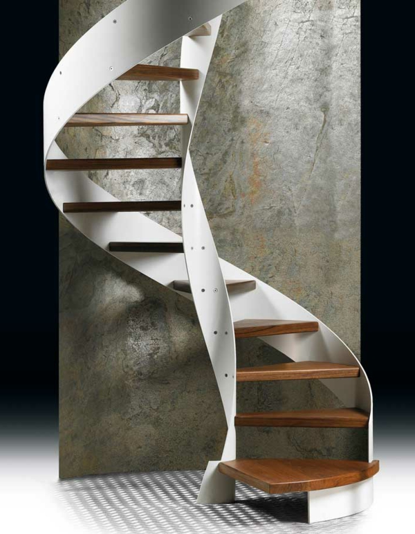 marches-du-bois-escalier-helicolidal-unique