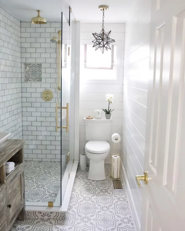 salle de bain en blanc et gris douche italienne