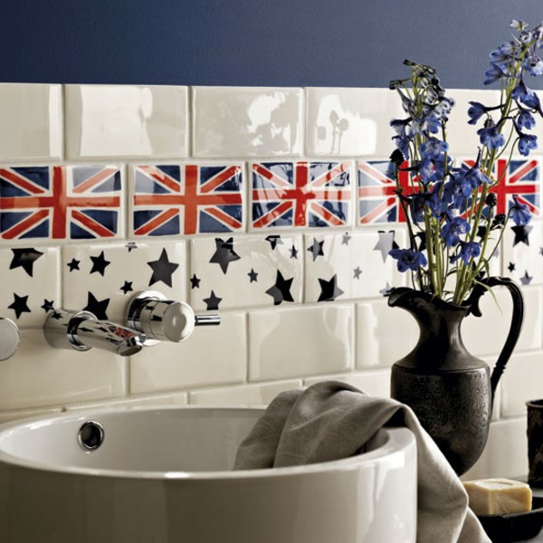 carrelage-mural-pour-la-salle-de-bain-des-motifs-américains