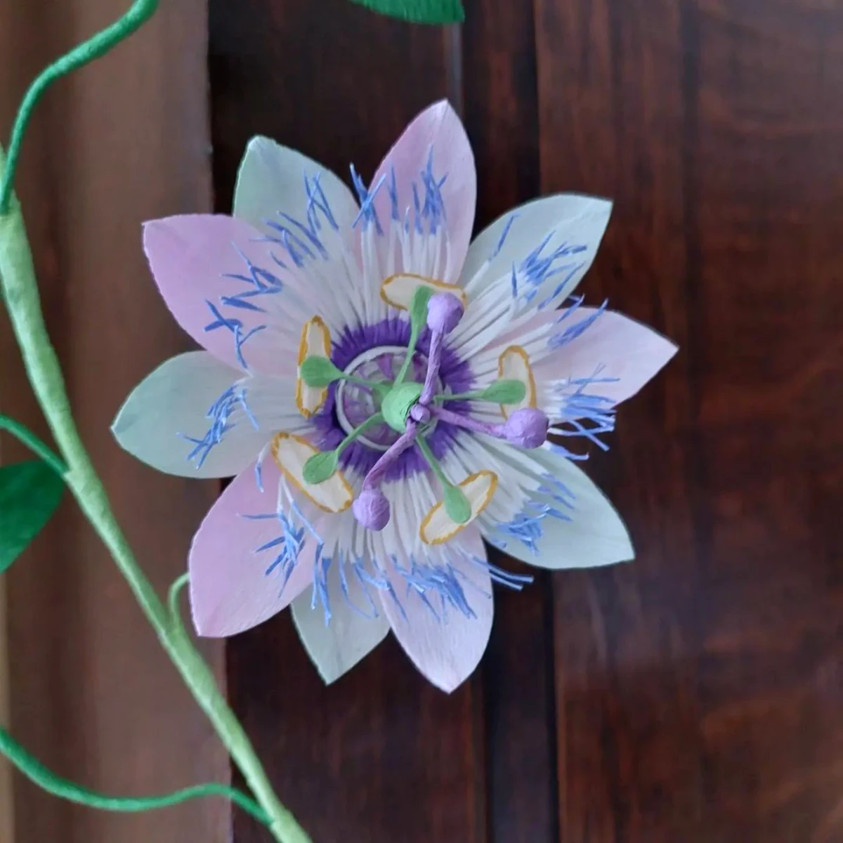 comment faire des fleurs en papier crepon