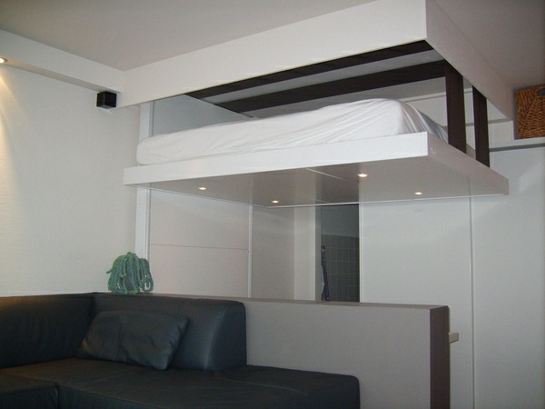 lit-escamotable-plafond-canape