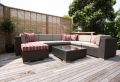 Le meuble de jardin ikea crée des espaces jolis et confortables.