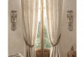 Les rideaux en lin naturel simbolisent le confort et l’élégance à la maison