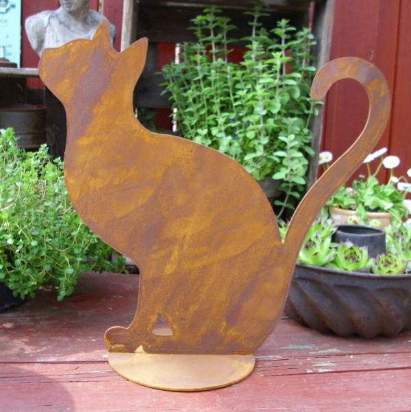 chats-rouille-decoration-jardin-pots-de-plantes