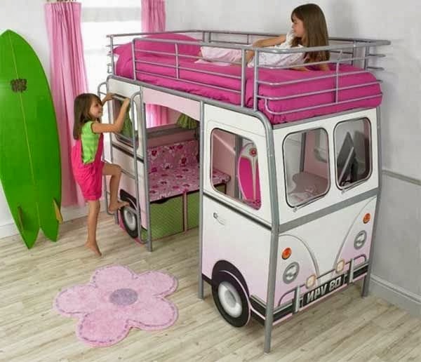 lit-mezzanine-pour-enfant-camion