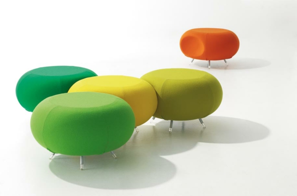 table-basse-galet-tables-multicolores