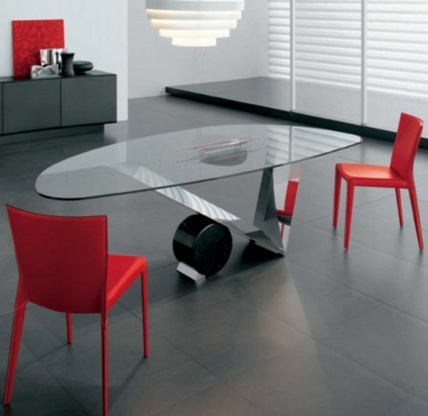 ensemble-table-et-chaise-table-en-verre-et-acier-et-chaises-rouges