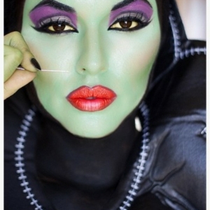 Comment faire un maquillage de sorcière de Halloween ? 