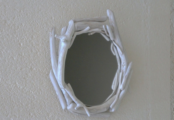 miroir-à-bois-flotté-encadrement-blanc-joli