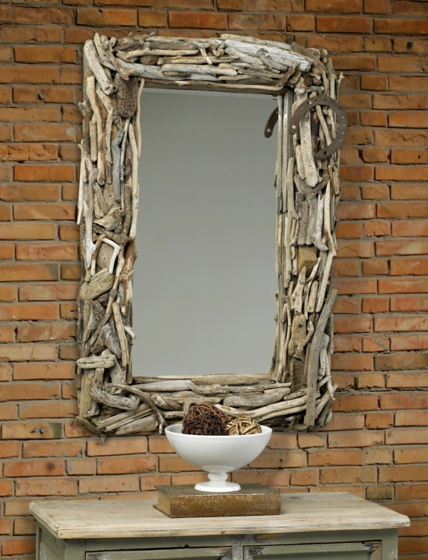 miroir-à-bois-flotté-un-miroir-rectangle