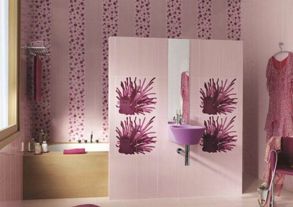 rose-décoration-pour-la-salle-de-bain