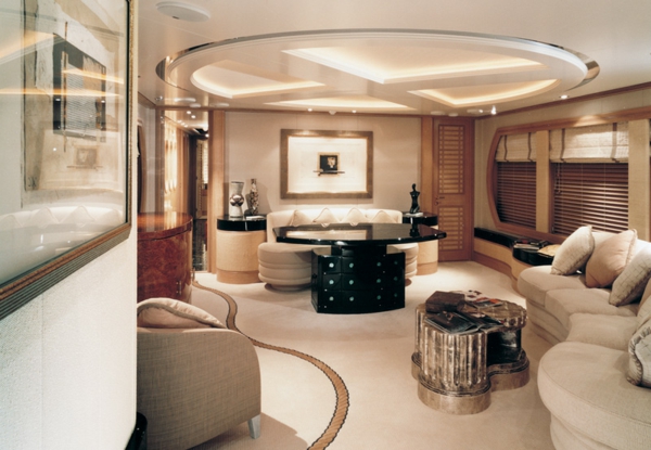 yacht-du-luxe-intérieur