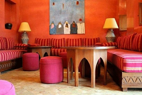 chambre_marocain_décoration_marocaine_-_un_style_somptueux_et_coloré