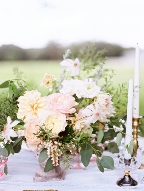 décoration-floral-de-mariage-en-roses