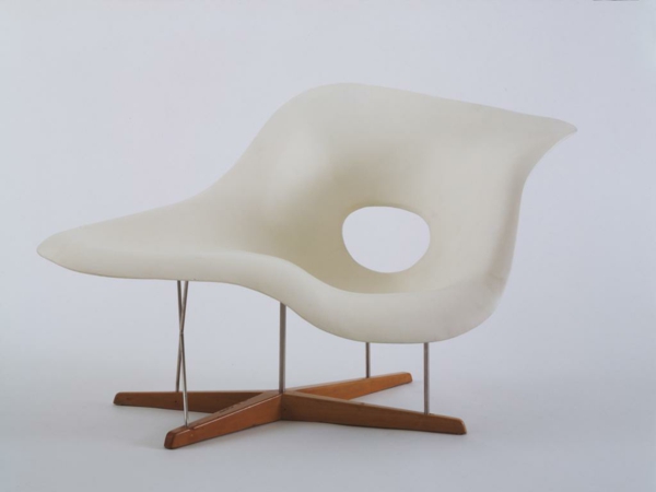 original-design-indoor-chaise-lounge