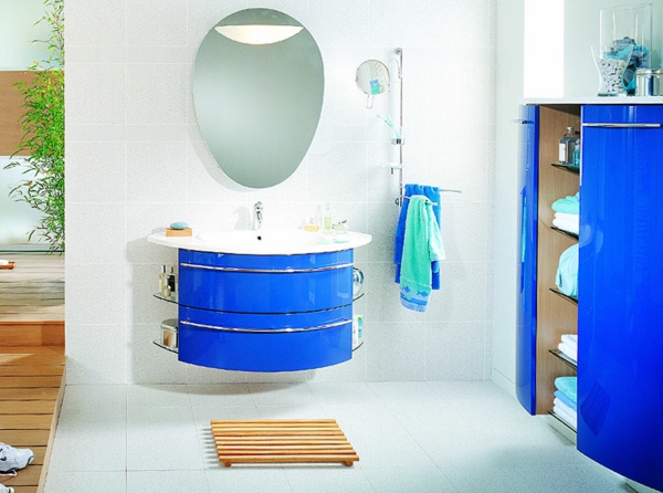 salle-de-bain-schmidt-meuble-sous-vasque-et-armoire-en-bleu