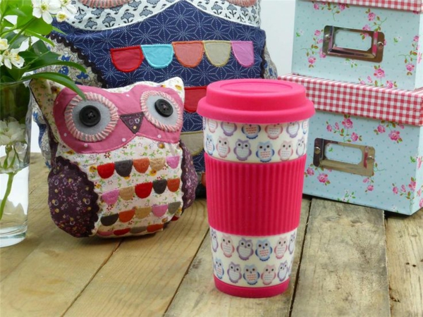 tasse-thermos-et-décoration-handcraft