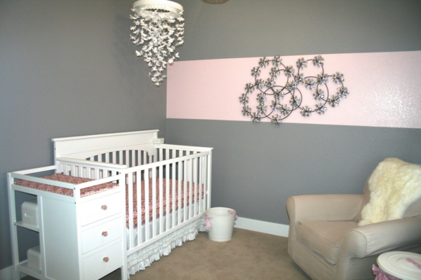 cool-design-en-jolie-couleurs-gris-et-rose-combinaison-pour-la-chambre-d'enfant