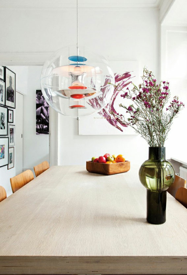 peinture-abstraite-cuisine-blanche