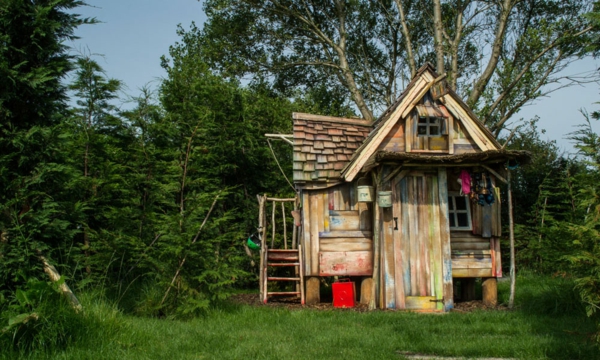 cabane-de-jardin-pour-enfant-maison-pour-enfants-extraordinaire