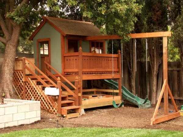 cabane-de-jardin-pour-enfant-maisonnette-inspirante-avec-terrasse