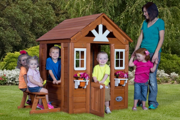 cabane-de-jardin-pour-enfant-une-maison-amusante