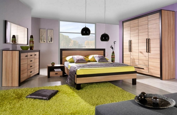 chambre-a-coucher-complète-avec-un-tapis-en-vert-que-vousallez-découvrur-avec-votre-décoration