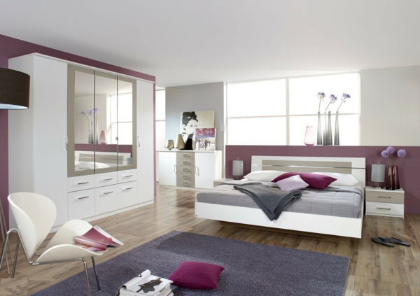 chambre-a-coucher-complète-en-blanc-violet-armoire-