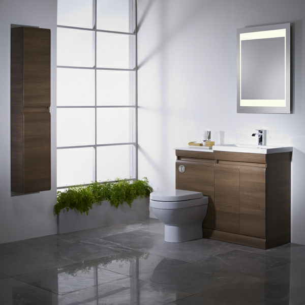 cool-design-de-salle-de-bain-avec-un-armoire-du-bois-derriere-le-wc