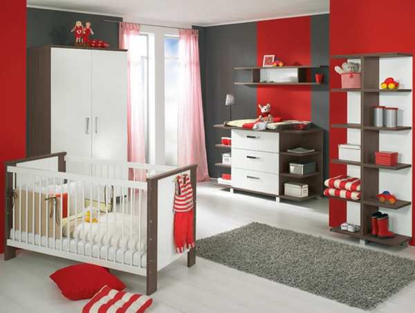 décoration-chambre-bébé-en-rouge-et-blanc