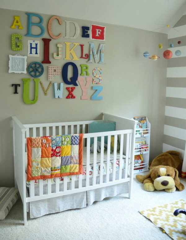 décoration-chambre-bébé-l'alphabet
