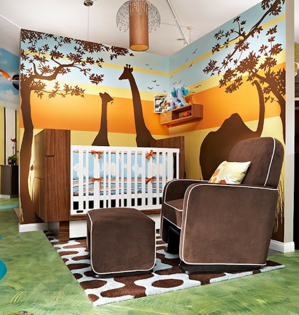 décoration-chambre-bébé-un-grand-fauteuil-marron-et-silhouettes-de-girafes