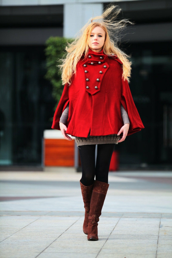 manteau-cape-design-rouge-original