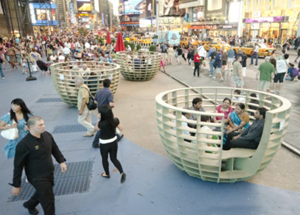 mobilier-urbain-les-grands-champignons-Times-square