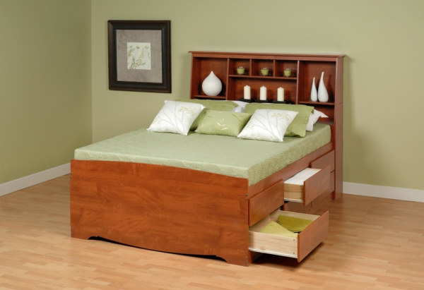tête-de-lit-avec-rangement-un-lit-plateforme-design-stylé