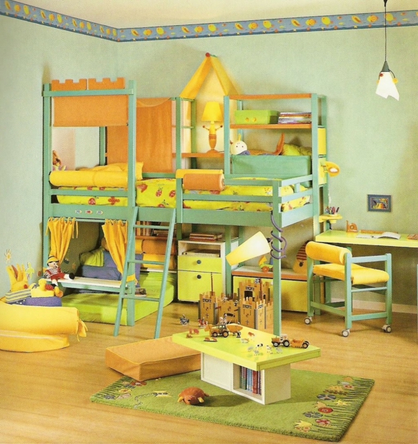 lit-surélevé-un-lit-loft-dans-une-chambre-d'enfants-superbe-en-jaune-et-vert